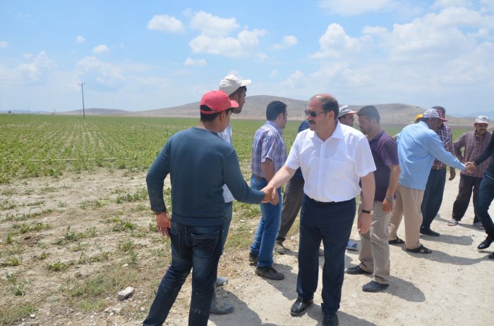 Başkan Yaka'dan  çifçilere geçmiş olsun ziyareti