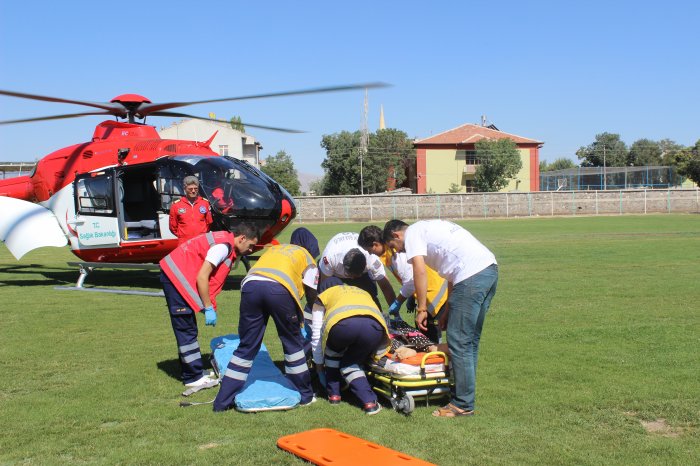 Karapınarda Trafik Kazası:20 Yaralı