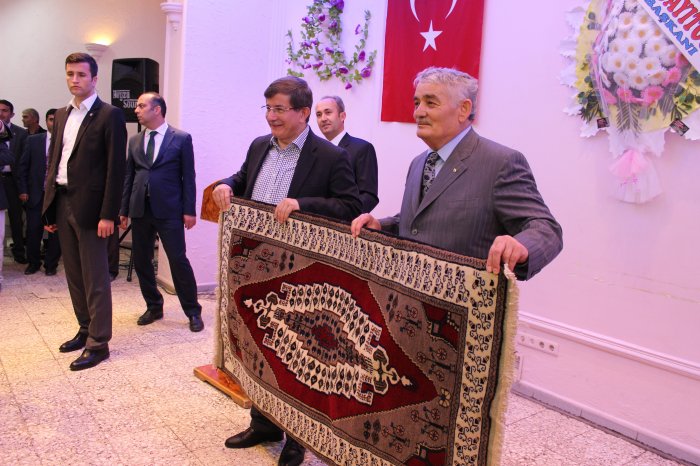 Davutoğlu Karapınara Geldi