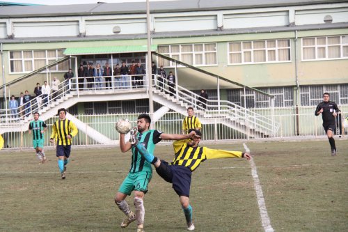 K.Belediyespor Lider Oldu:0-3