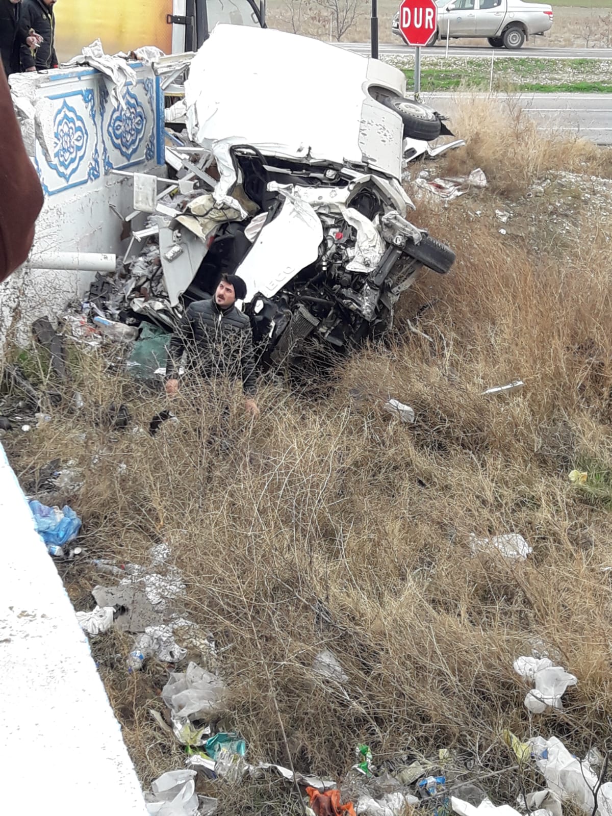 Trafik kazası:1 ölü 3 yaralı