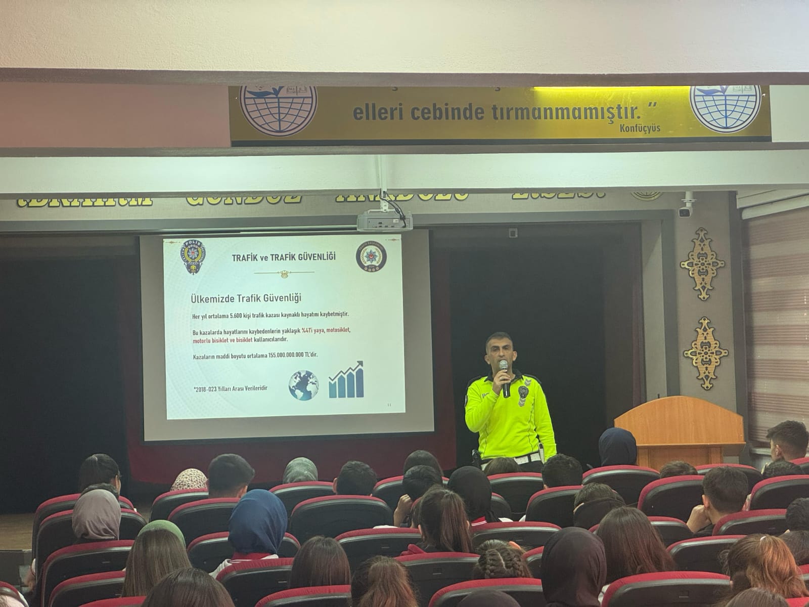 Güvenli trafik semineri