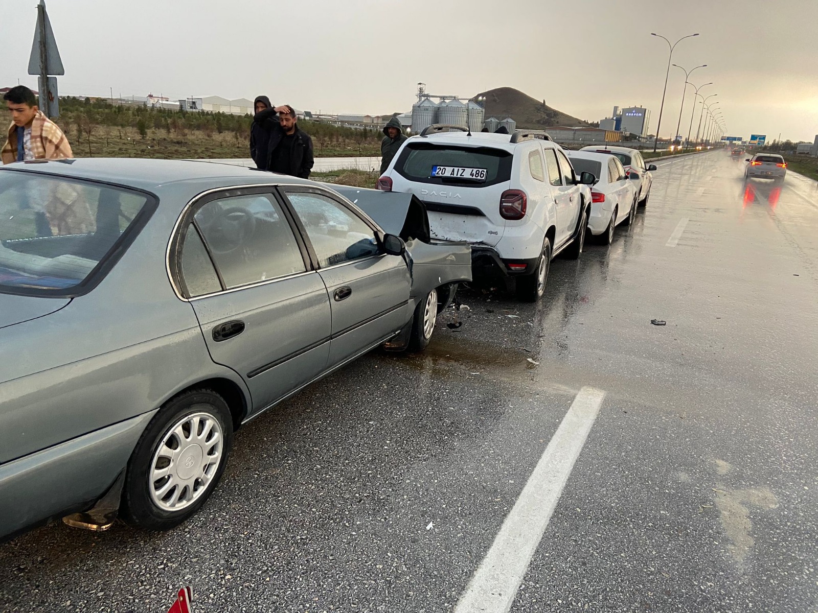 Zincirleme Kaza:1 yaralı